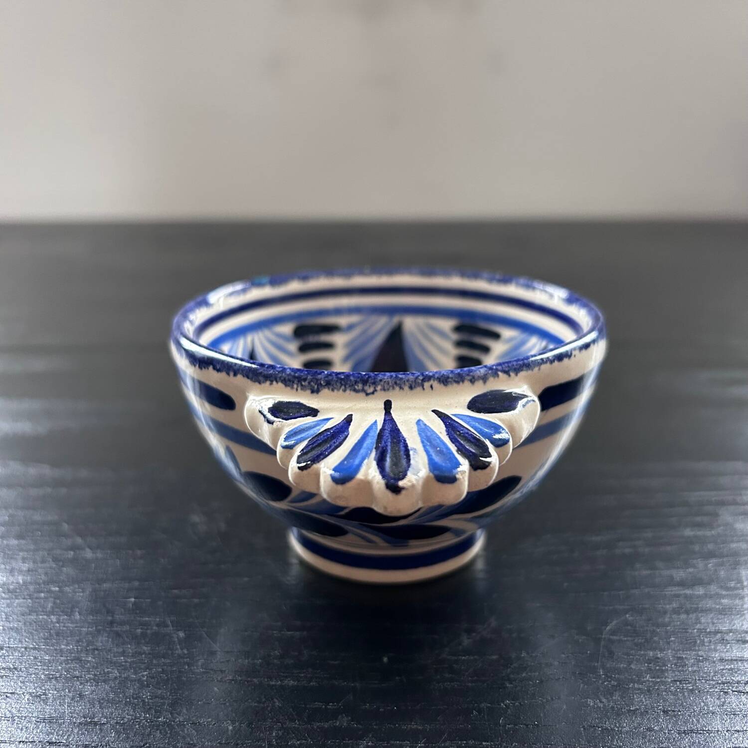 Blue bowl signed HB Quimper