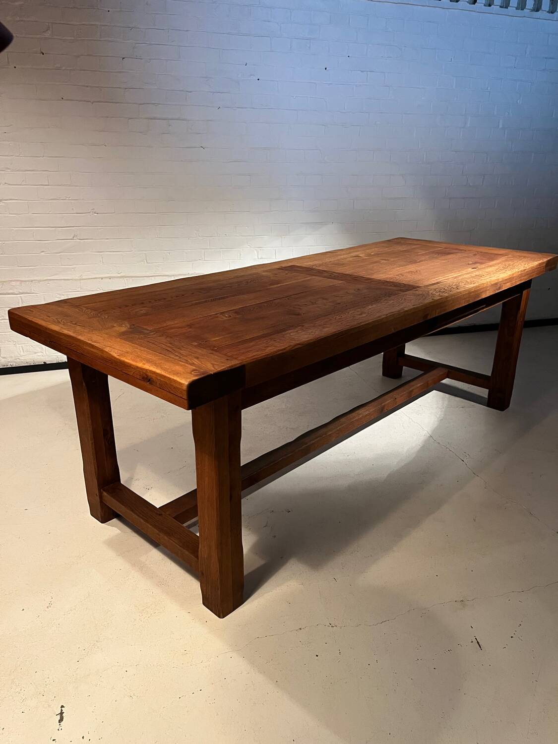 Old farmhouse table in solid oak