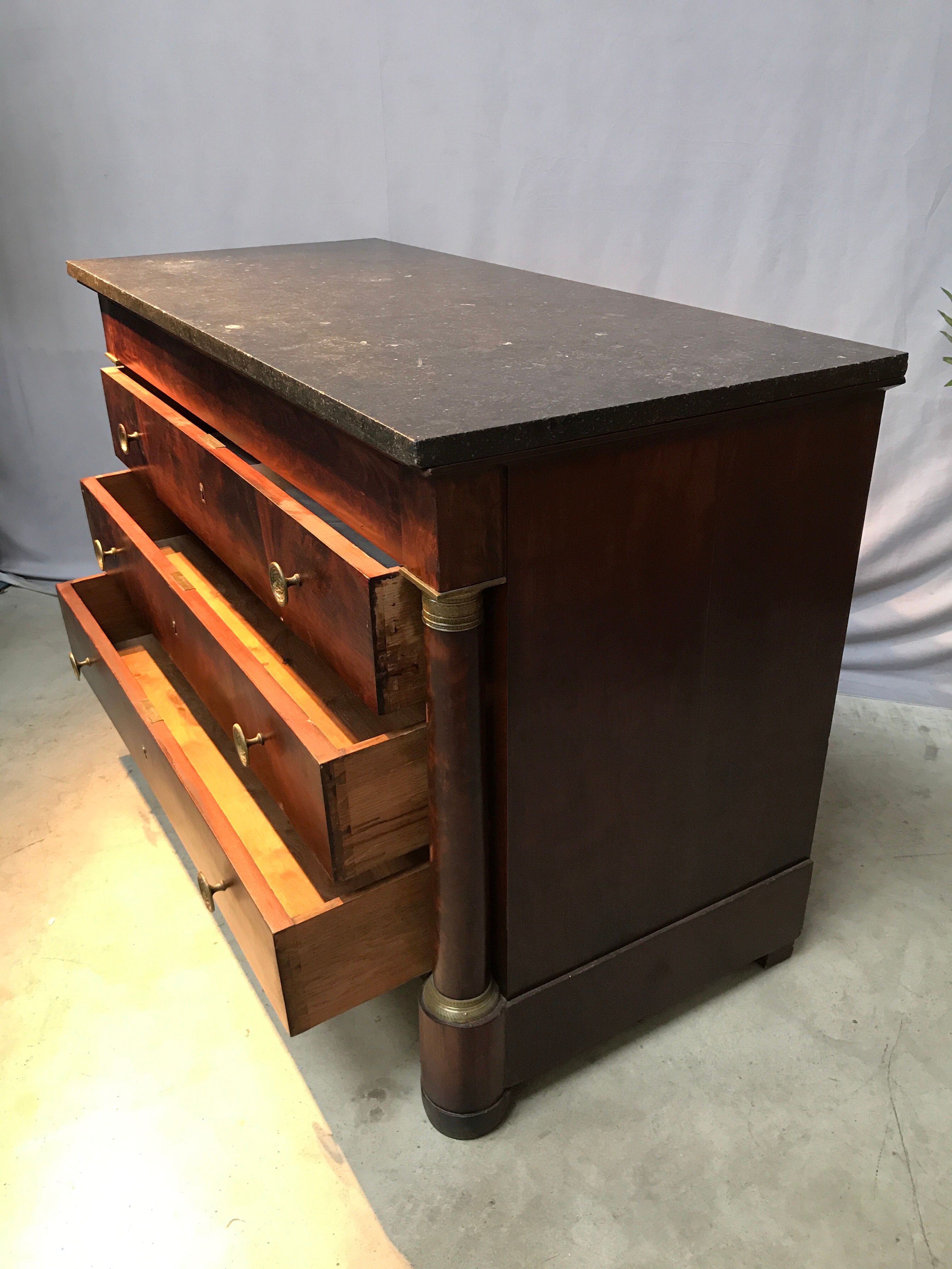 Empire chest of drawers