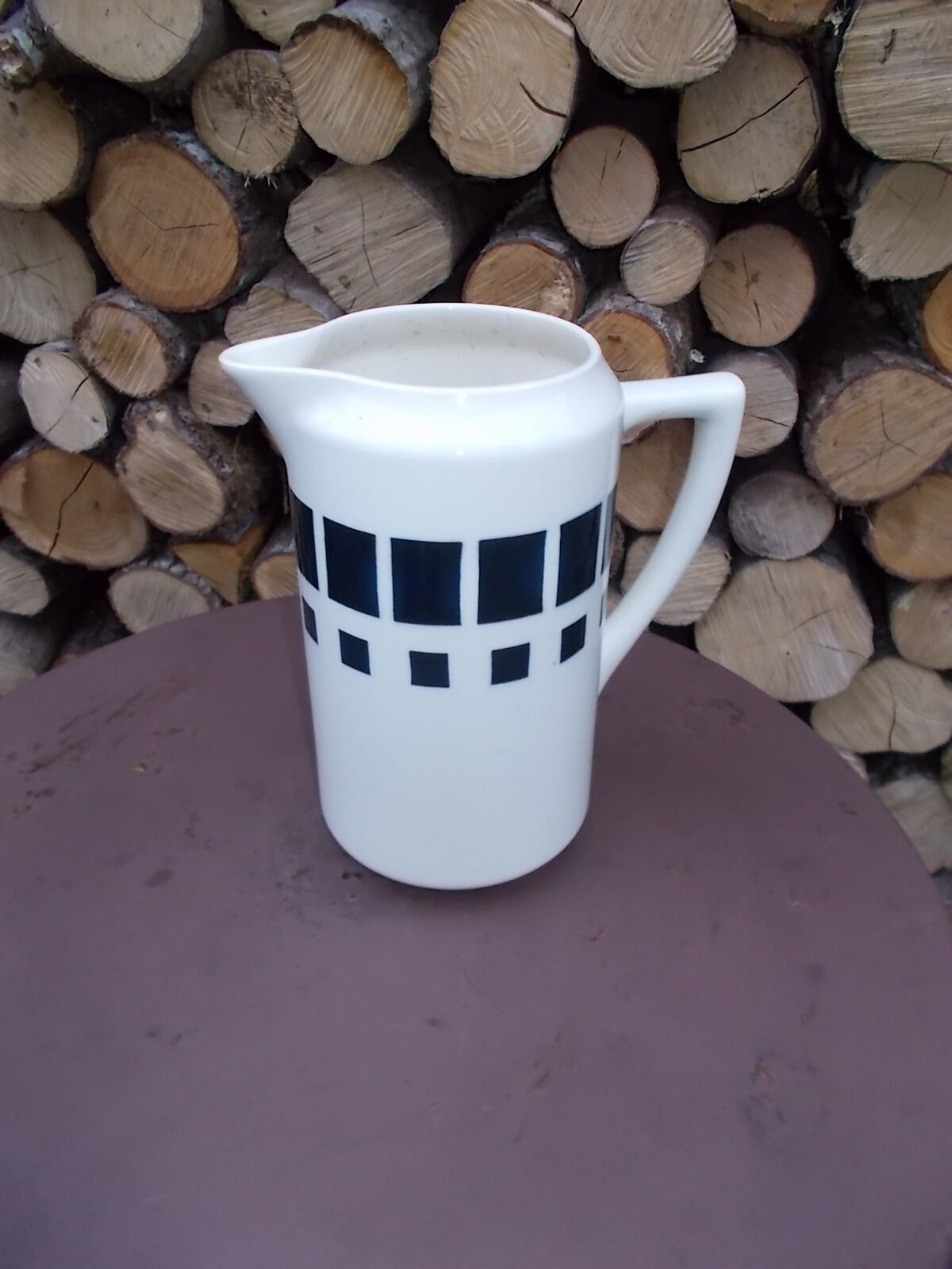 Badonvillier water jar