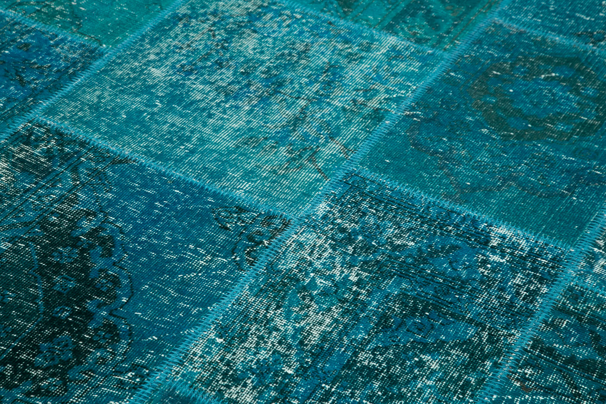 Tapis tissé à la main 166 cm x 241 cm