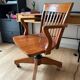 Swivel chair