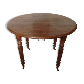 Old round table