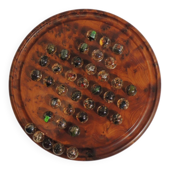 Vintage wooden solitaire game with resin balls and insects – Madaga