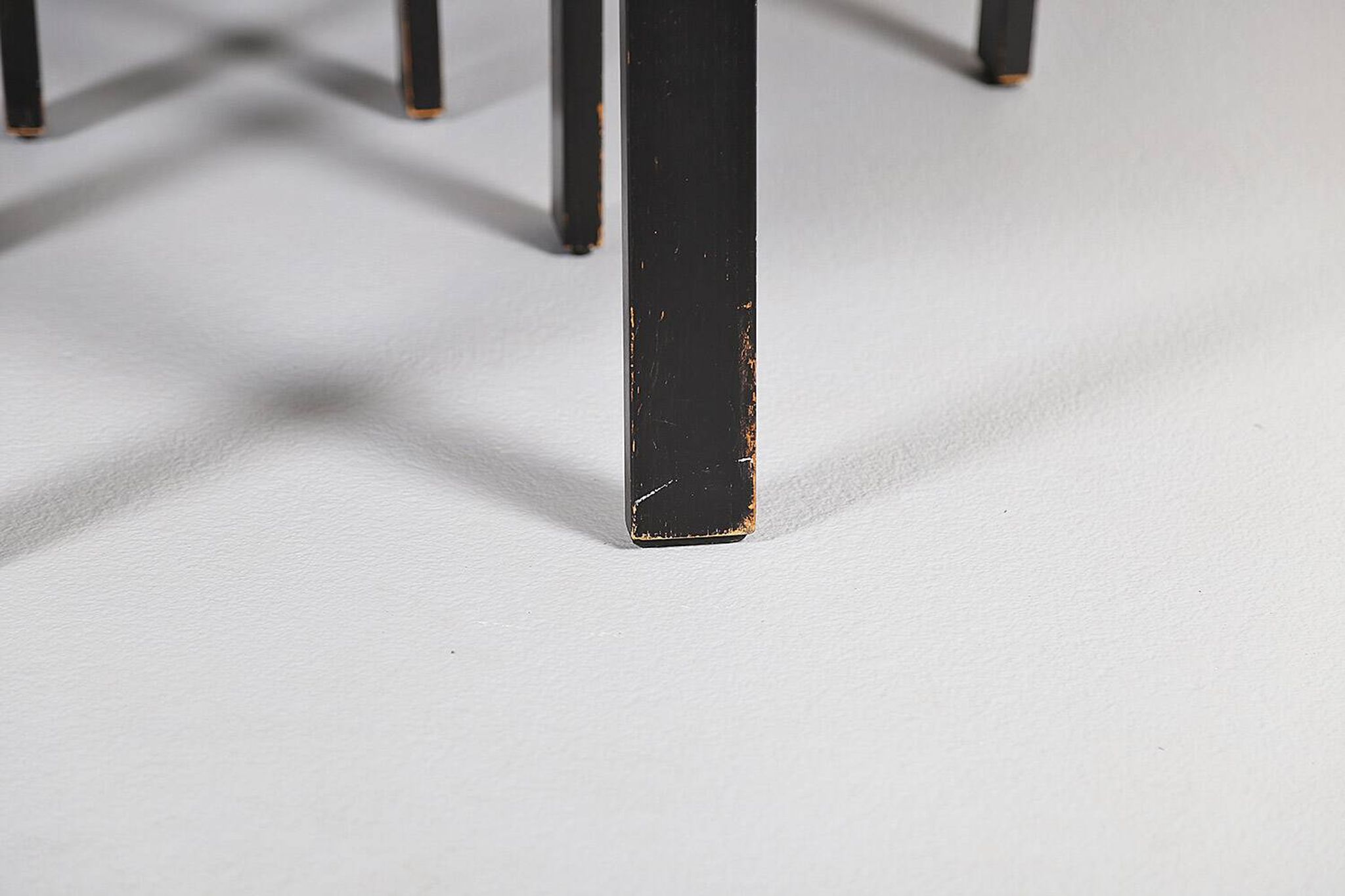 Lot de 6 chaises de salle à manger en bois et cuir noir