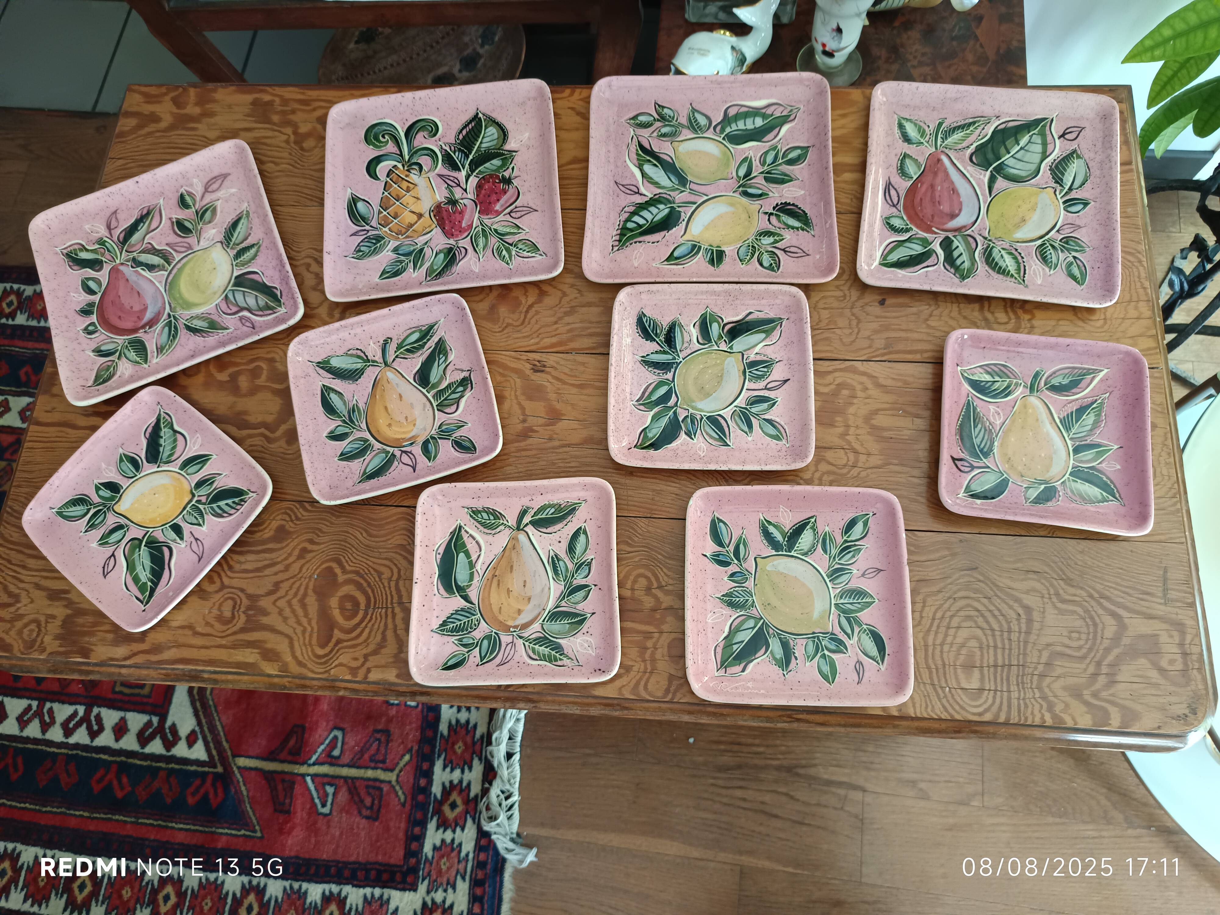 Set of 10 vintage enameled earthenware plates Renouveau Cagnes sur Mer