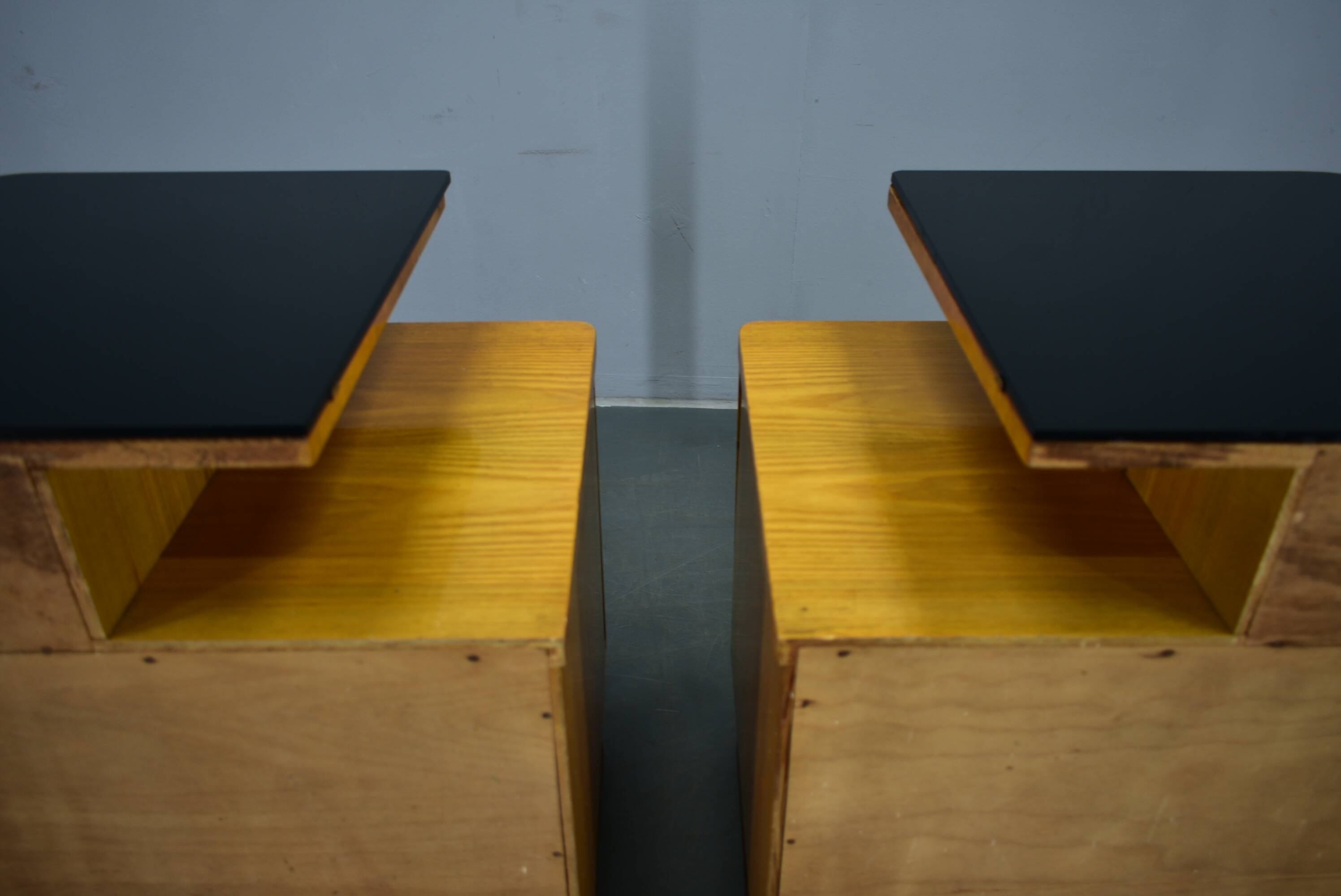 1942s set of bedside tables by Jindrich Halabala, Czechoslovakia