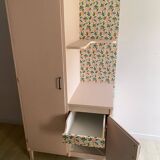 Asymmetrical wardrobe