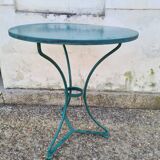 Green garden table