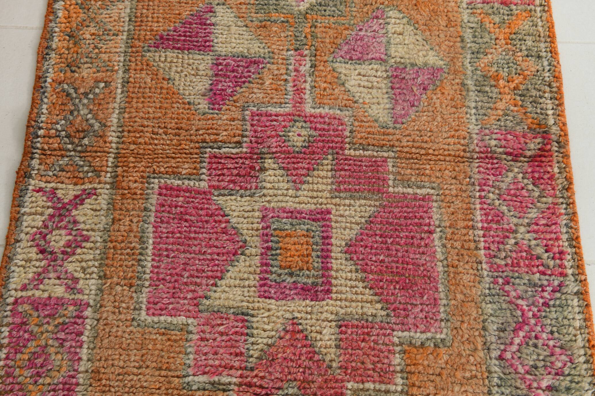 Pink Oriental Vintage Runner Rug, 86x309Cm
