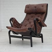 Années 1970, design suédois de Bruno Mathsson, modèle « Pernilla », cuir.