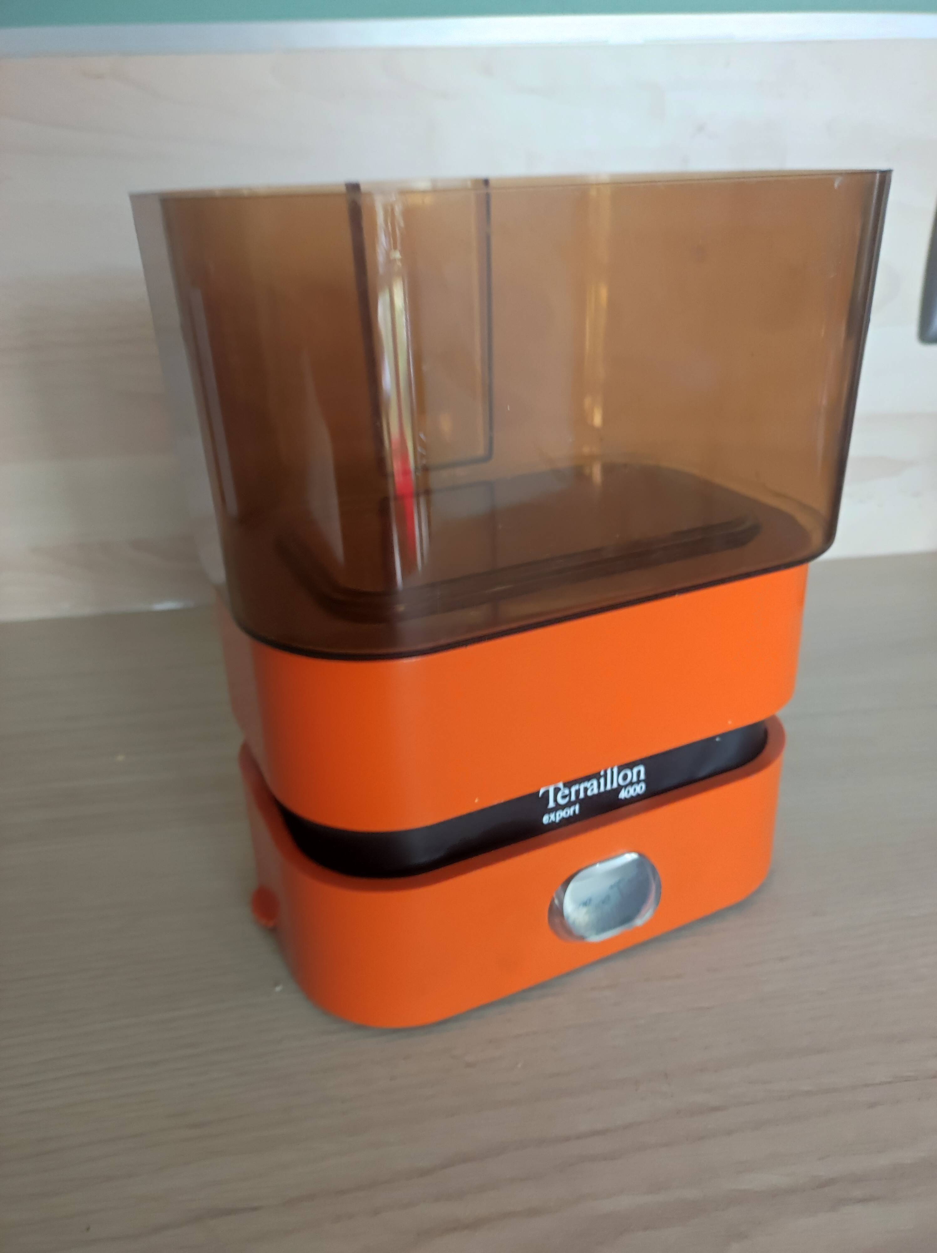 Balance Terraillon export 4000 plastic orange design Zanuso vintage