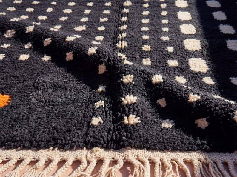 Berber rug made of natural wool for your space, size 2/3 m.