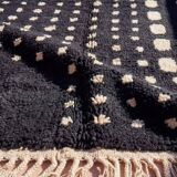 Berber rug made of natural wool for your space, size 2/3 m.