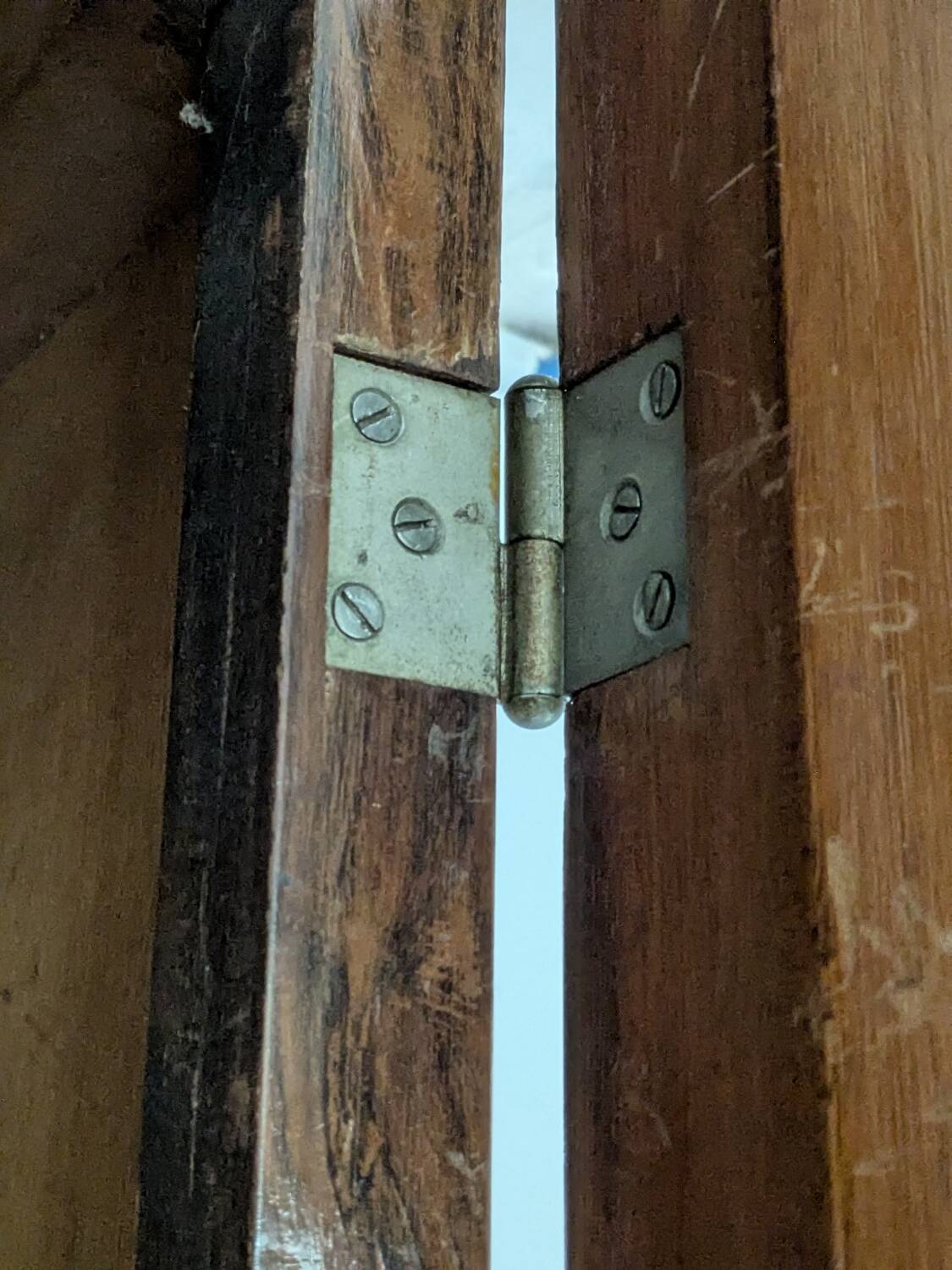 Wardrobe with mirror