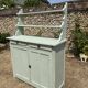 Buffet parisien vintage et son verrier vert d’eau