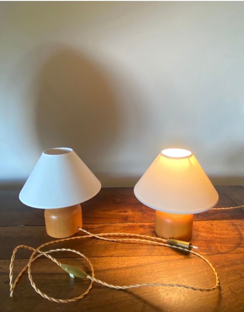 Two Danish lamps, 2x2 m of fabric cables, cotton shades.
