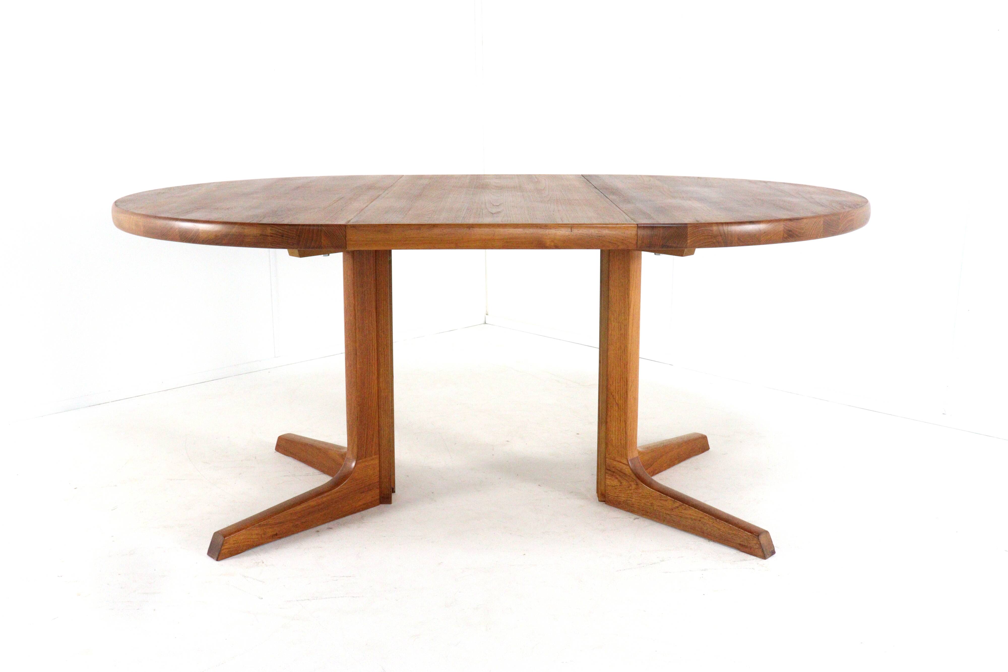 Table à manger ovale extensible Gudme 'Jysted' - design danois en teck vintage