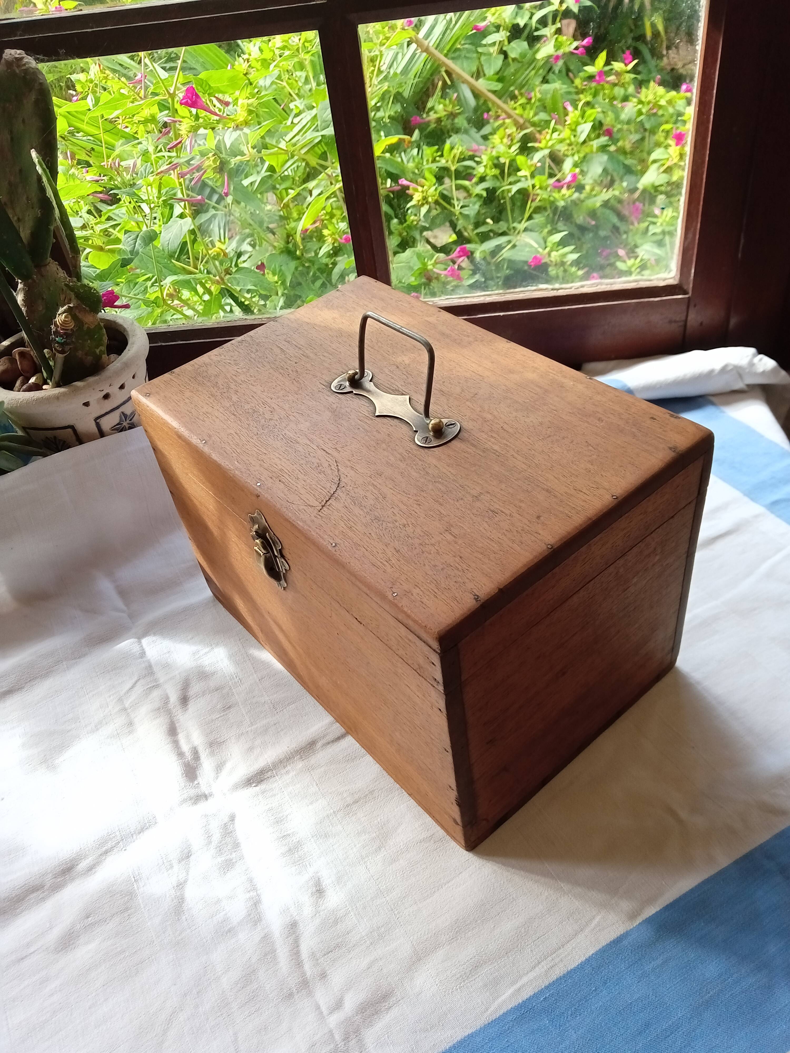 Wooden workshop case