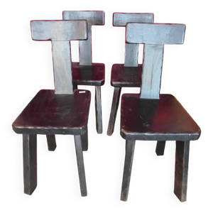 chaises brutalistes en