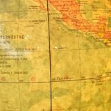 Ancien globe terrestre lumineux mappemonde en verre