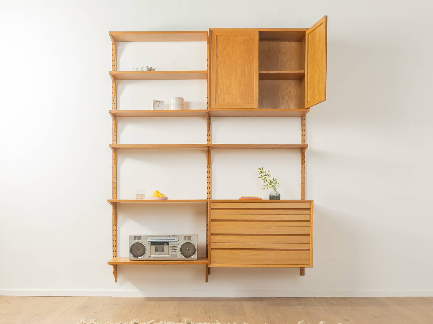1960s wall shelf, Poul Cadovius