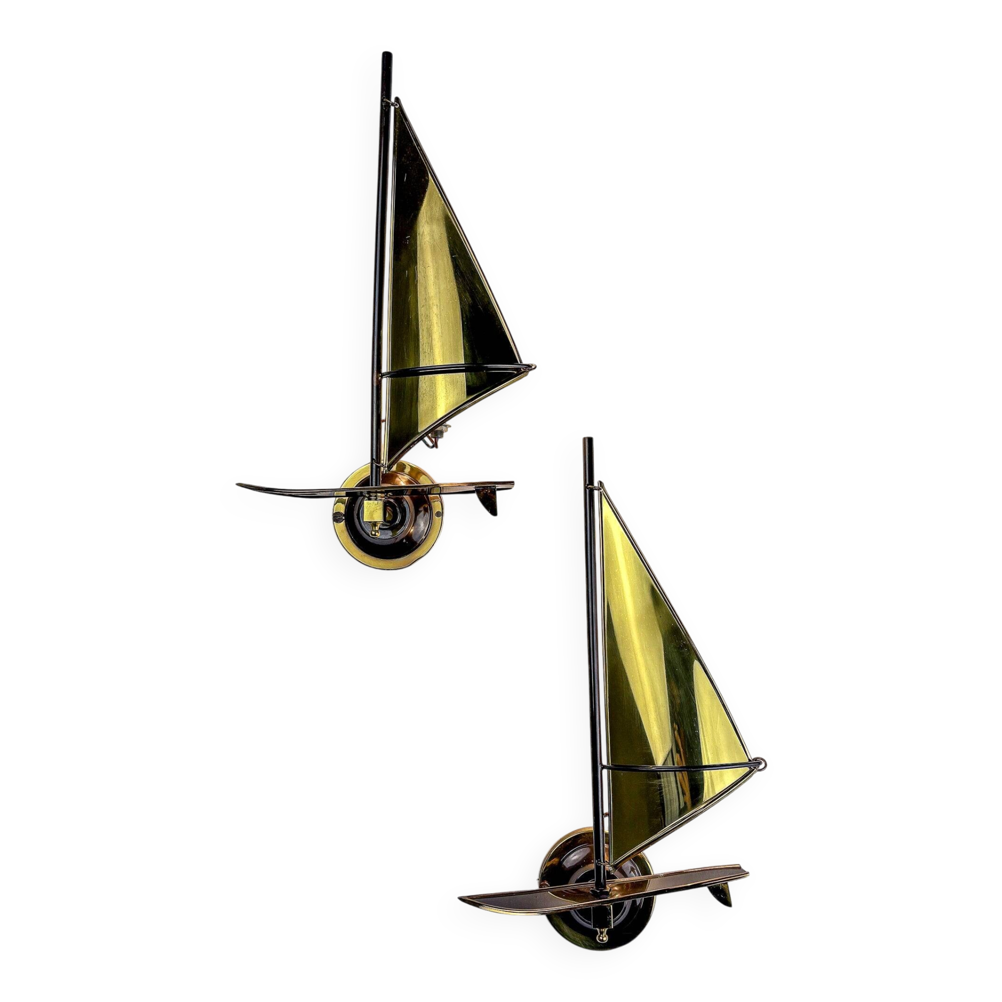 Pair of midcentury brass "sailboats" wall sconces, Italy 1960s