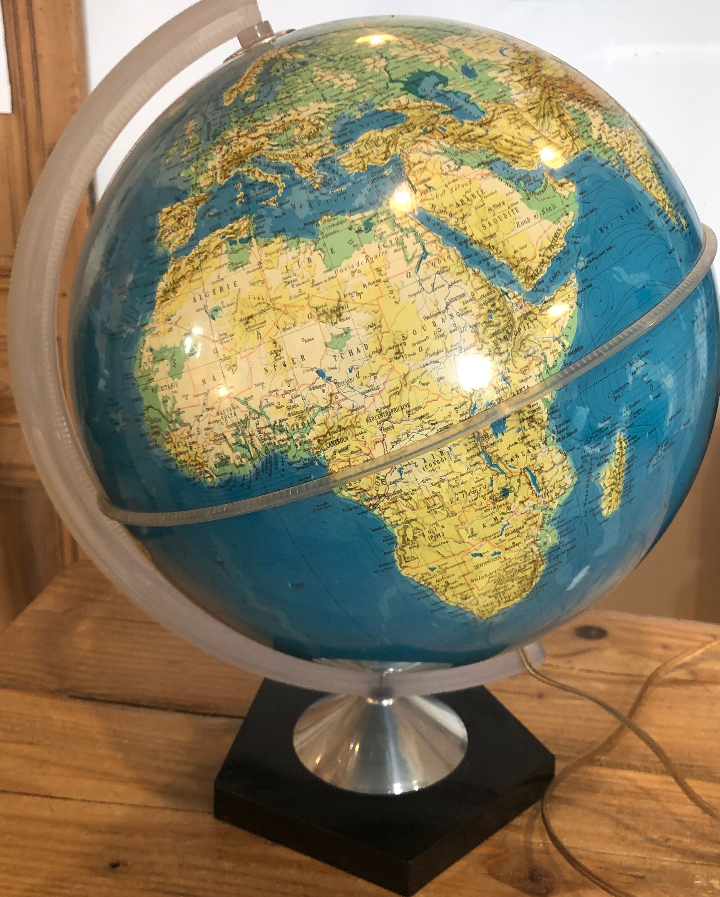 Globe terrestre Grange Batelière