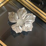 Silver metal flower with removable petals