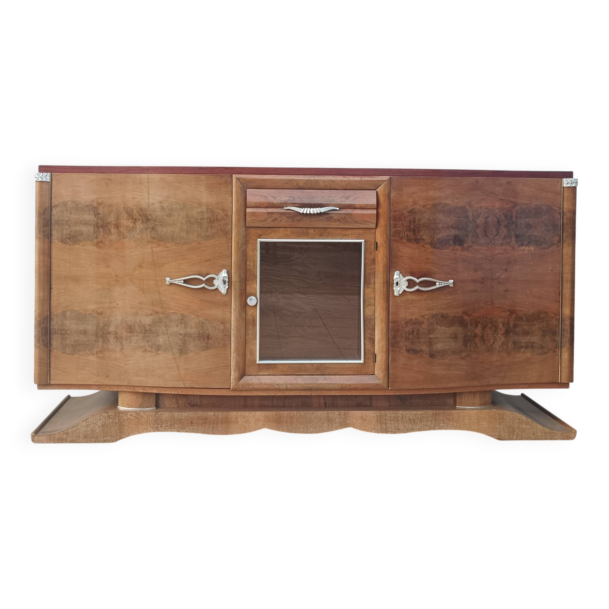 Art Deco sideboard in burr walnut