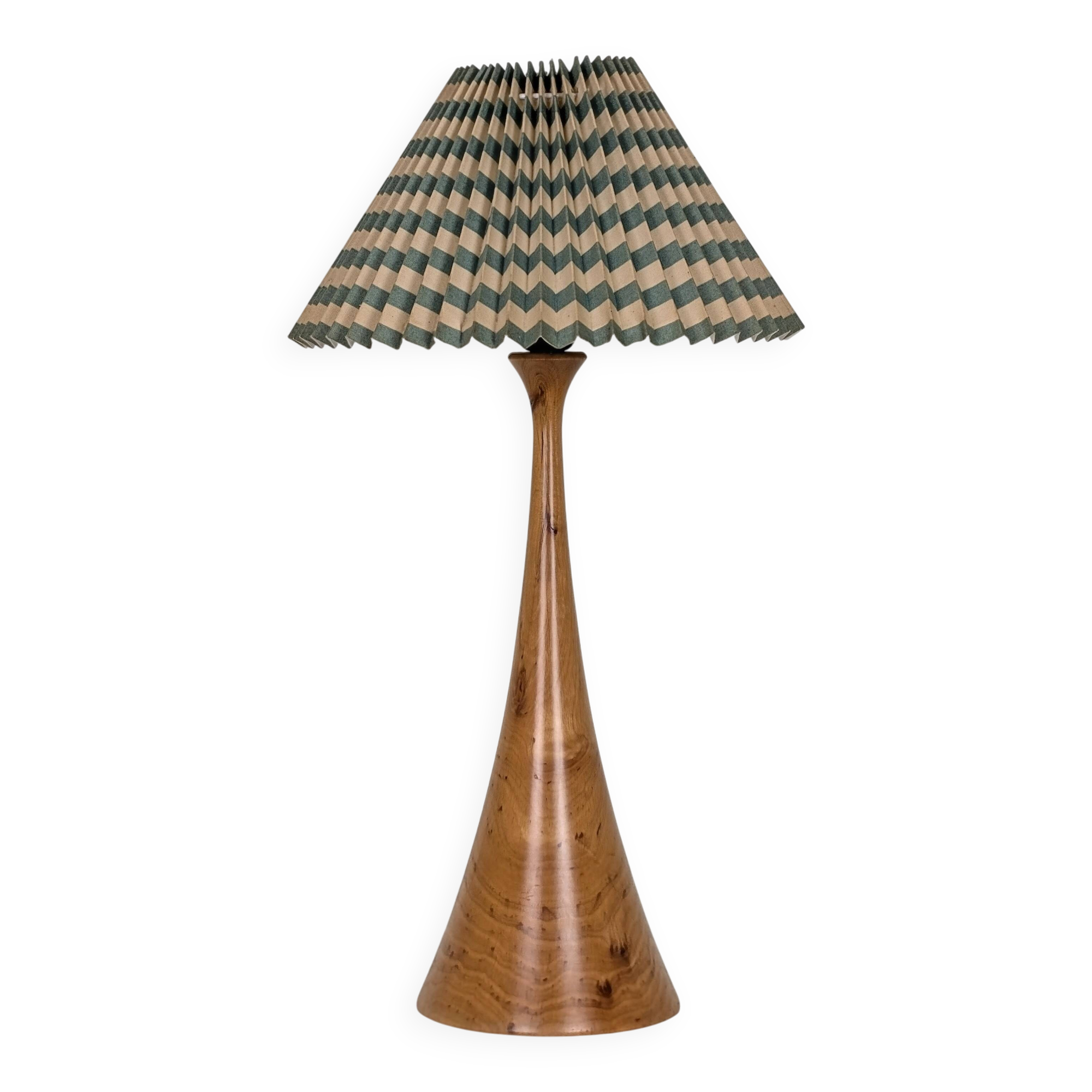 Lampe en bois tourné