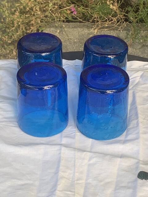 4 verres à whisky en verre souffle bleu cobalt