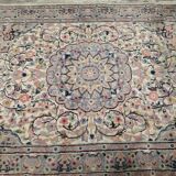 Handmade oriental Persian rug