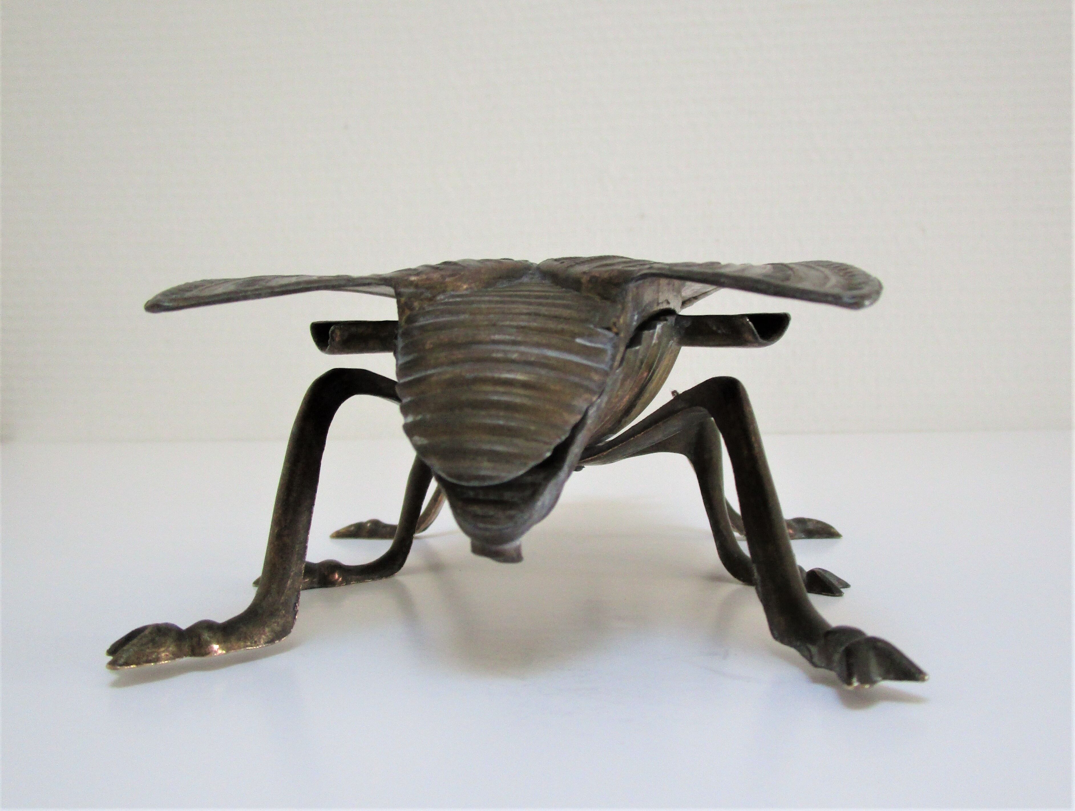 Zoomorphic ashtray fly metal patinated vintage