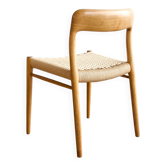 Chaise de salle à manger modèle 75 par Niels O. Møller en chêne avec corde