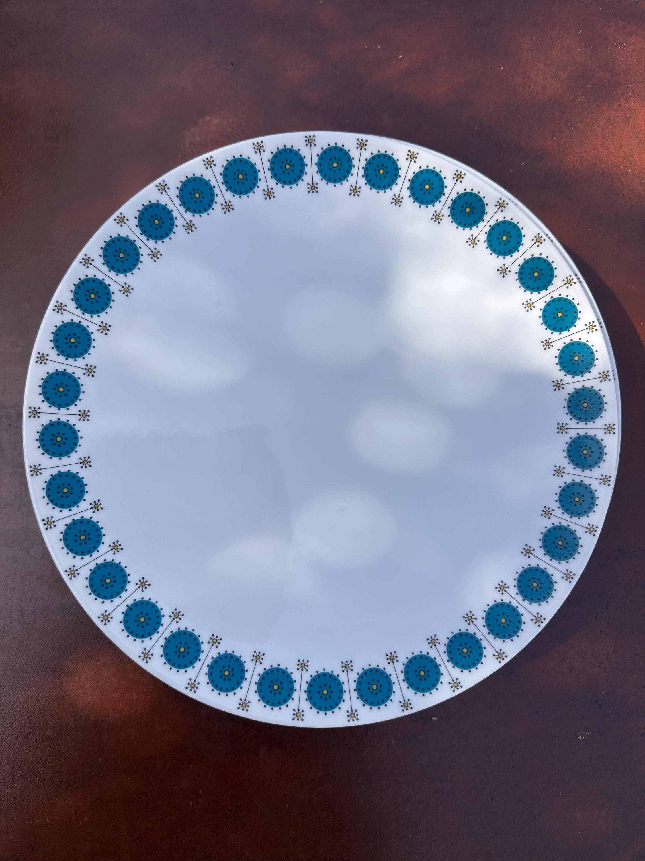 Set of 5 vintage flat plates by Hans-Theo Baumann for Thomas Germany.