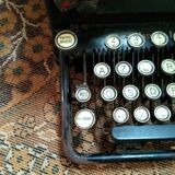 Machine à écrire Remington standard 12