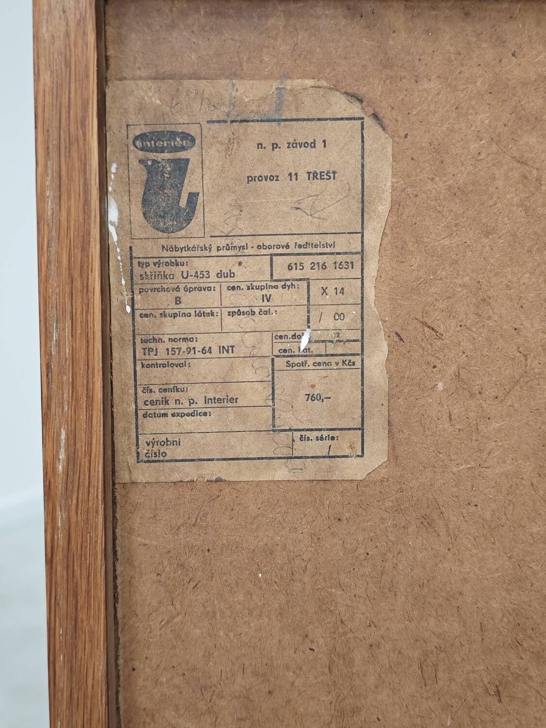 U-453 dub chest of drawers by Jiri Jiroutek for Interier Praha 1960