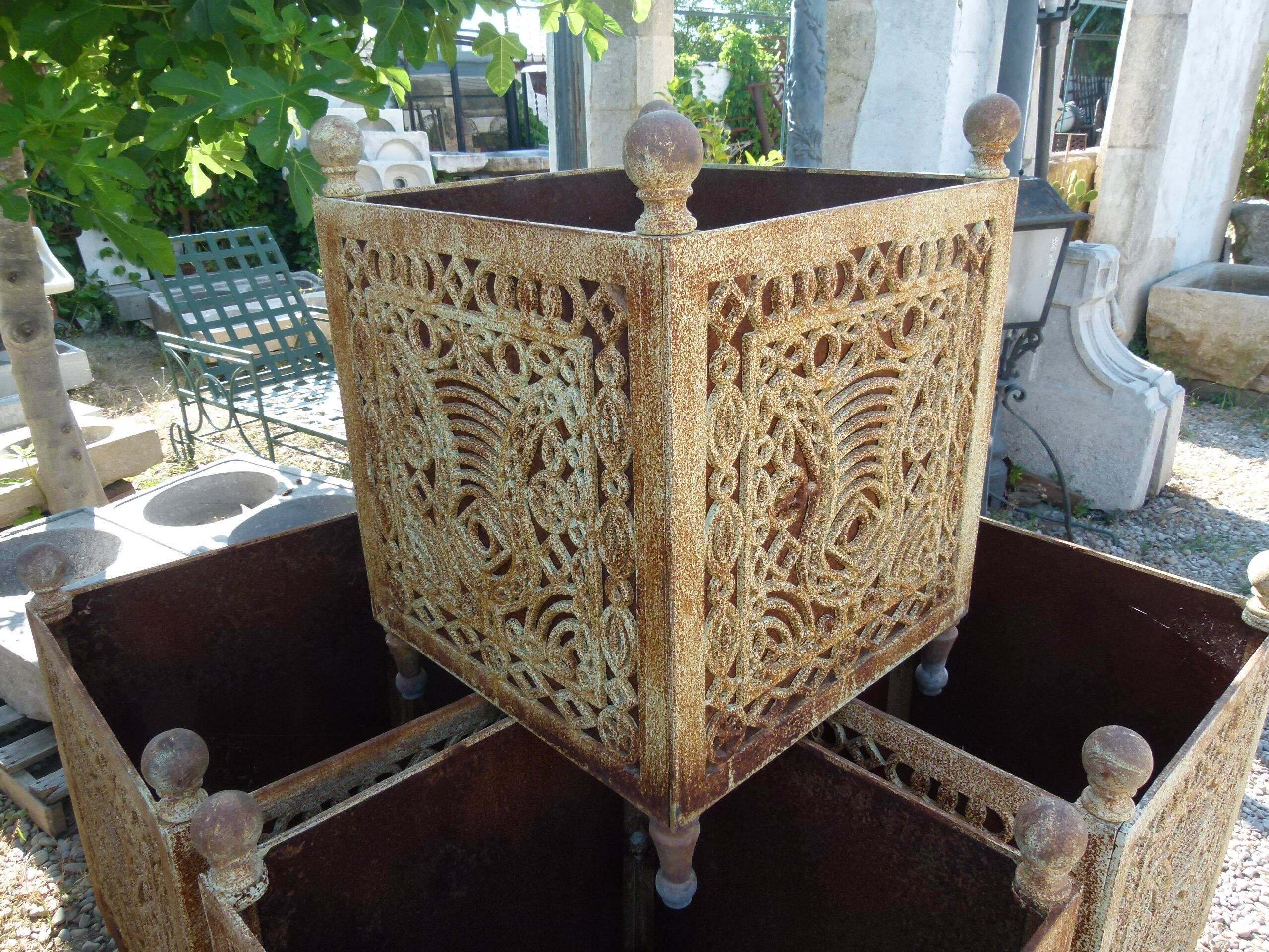 Set of 20th century cast iron planters