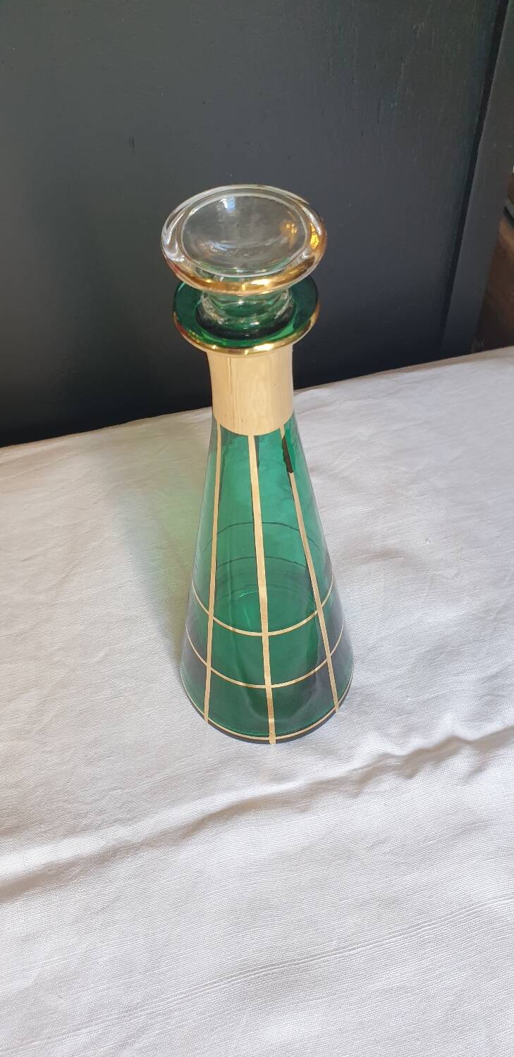Art deco carafe