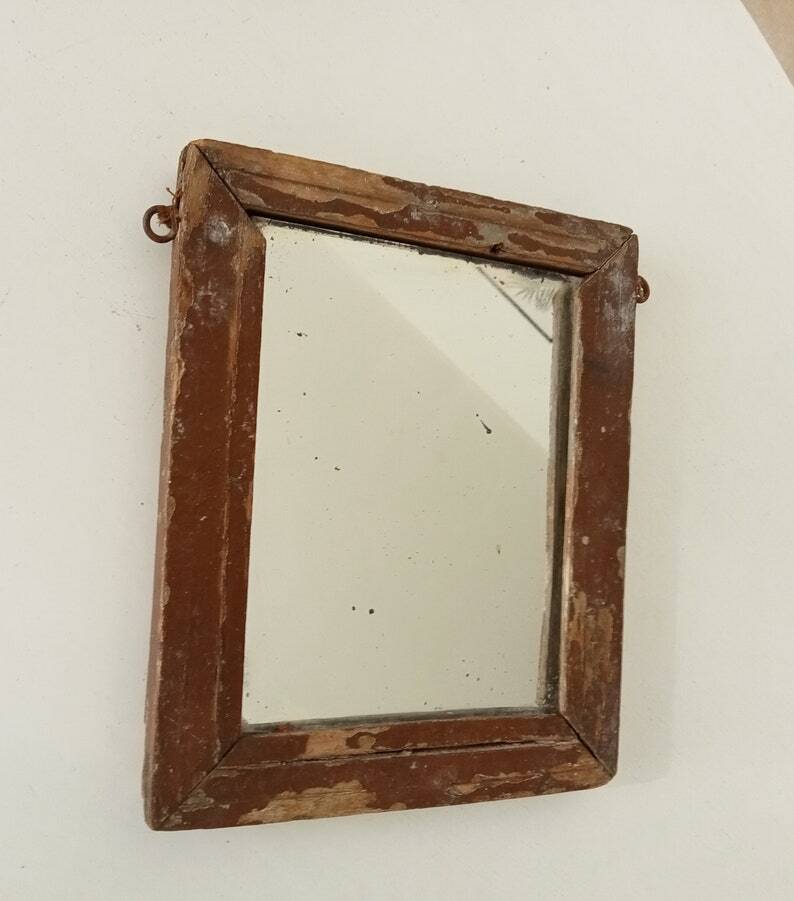 Small antique mirror 1920/30