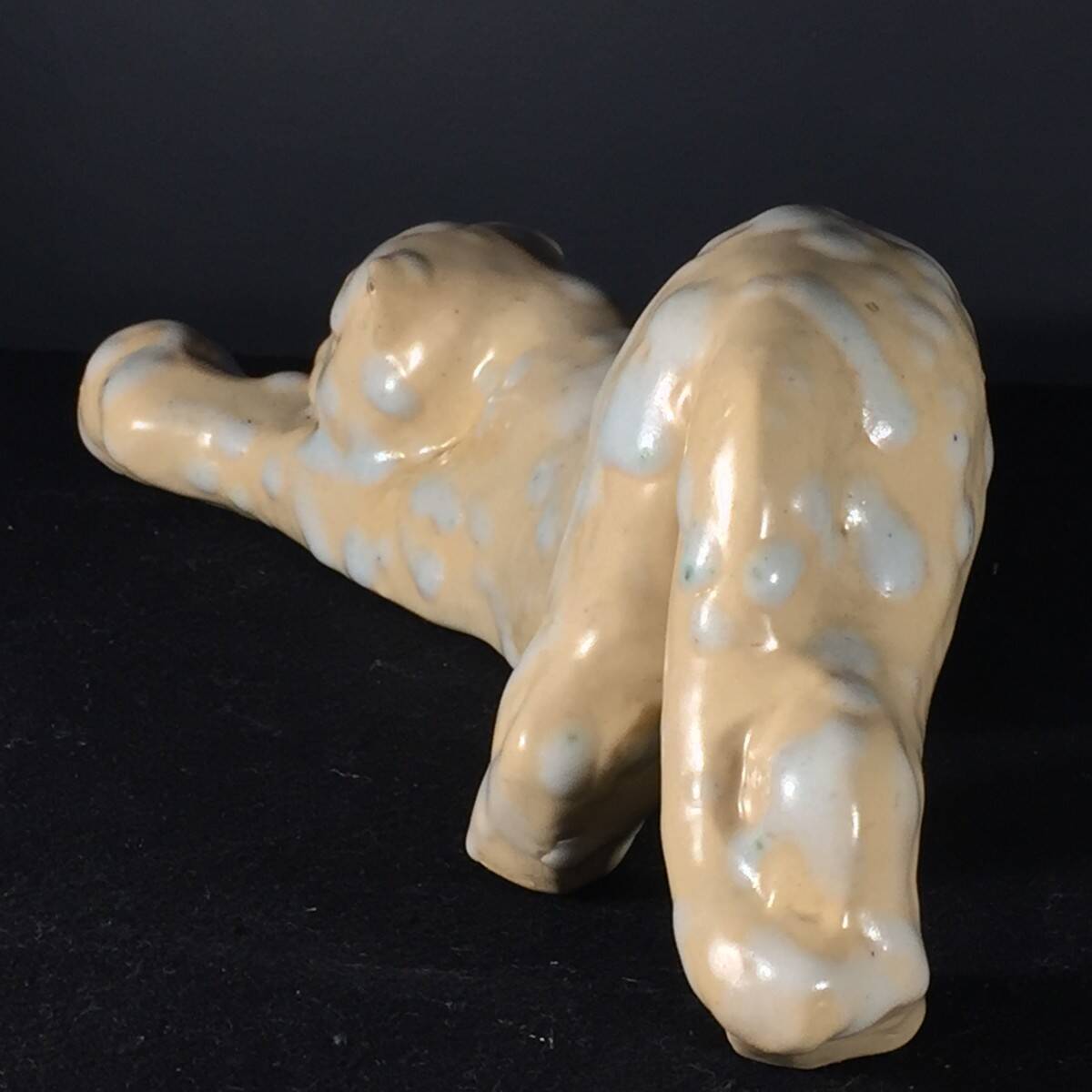 Art Deco Panthere / Cat sculpture in signed ceramic, Domien Ingels style