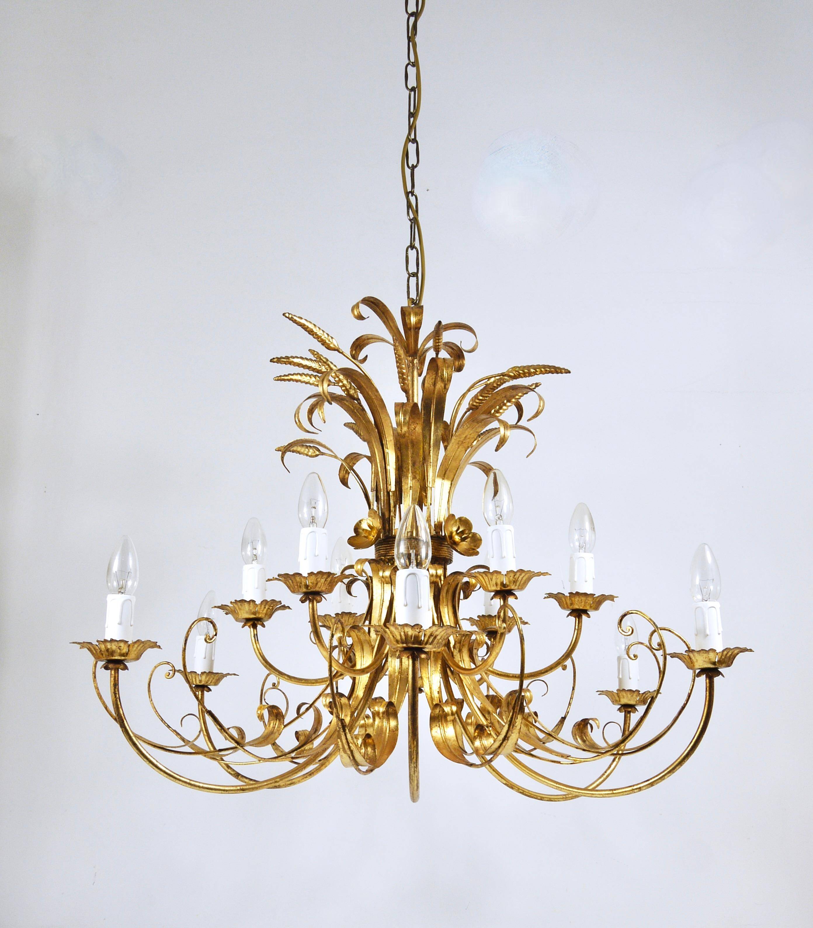 Hans Kögl XL Hollywood Regency golden wheat floral bouquet in iron, 1970s