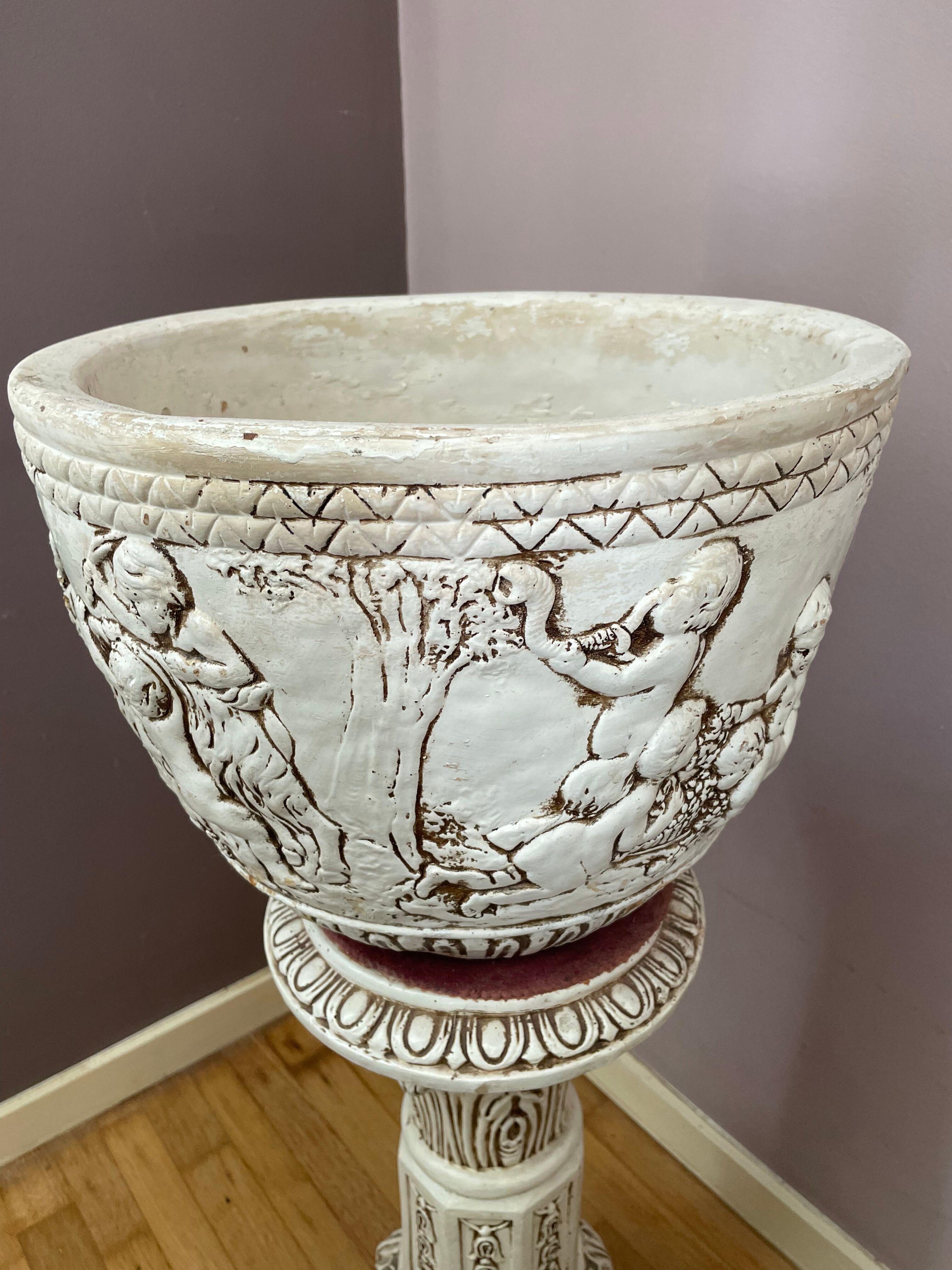 Plant holder plaster column