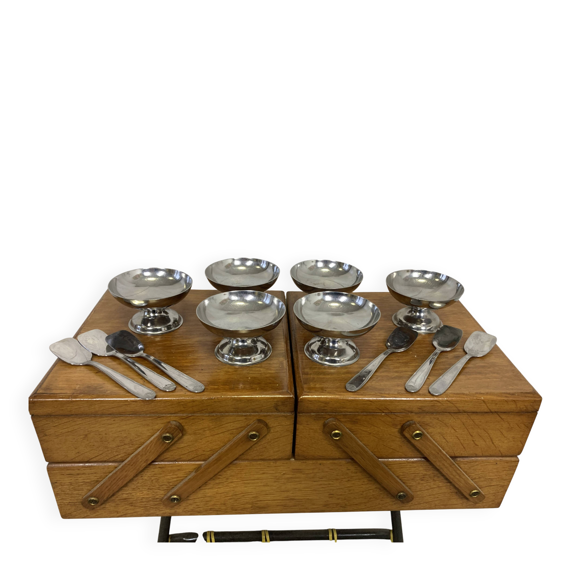 Set de 6 coupes à glace et petites cuillières