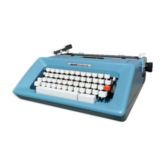 Olivetti Studio 46 typewriter