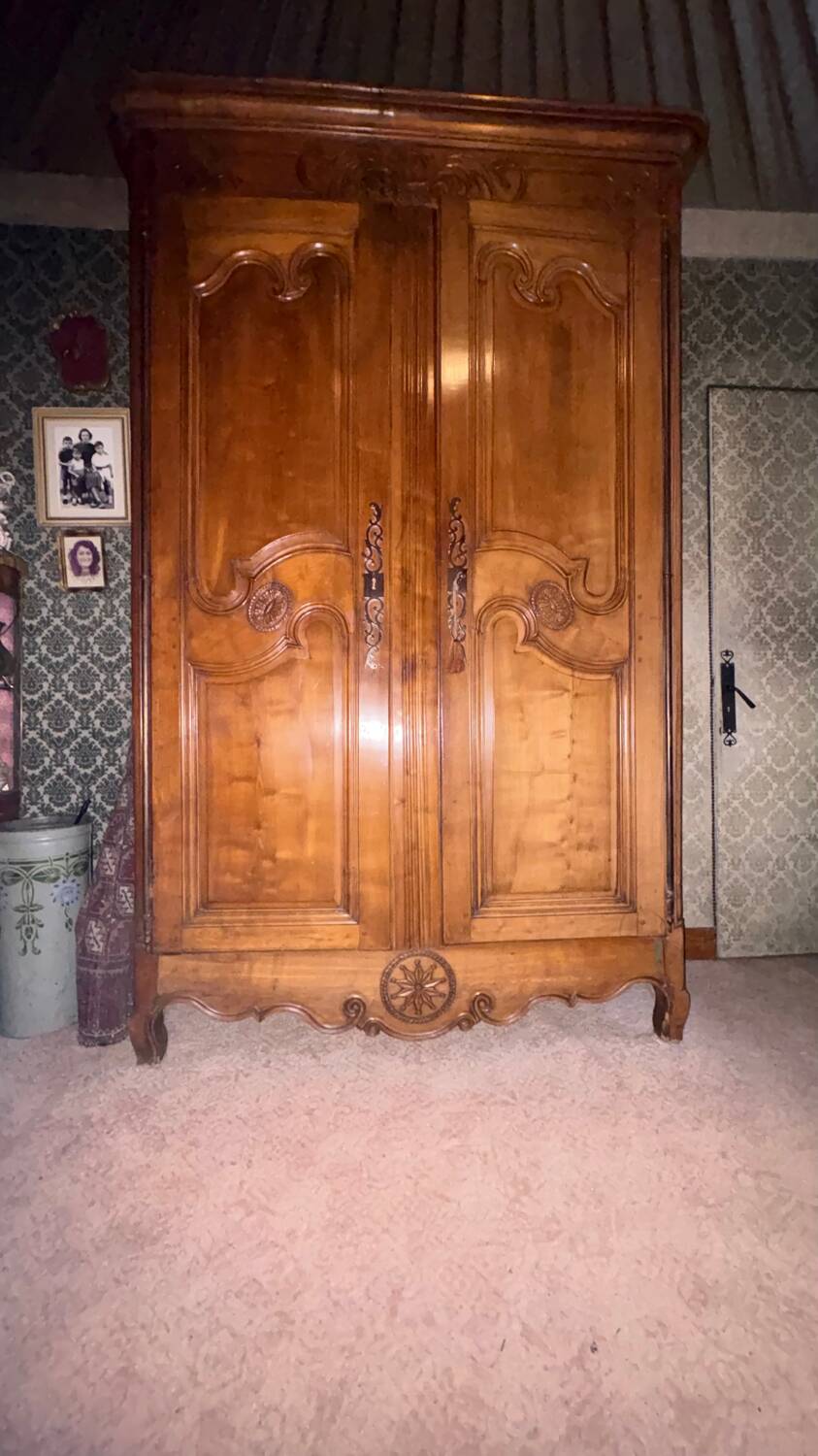 Armoire Louis XV