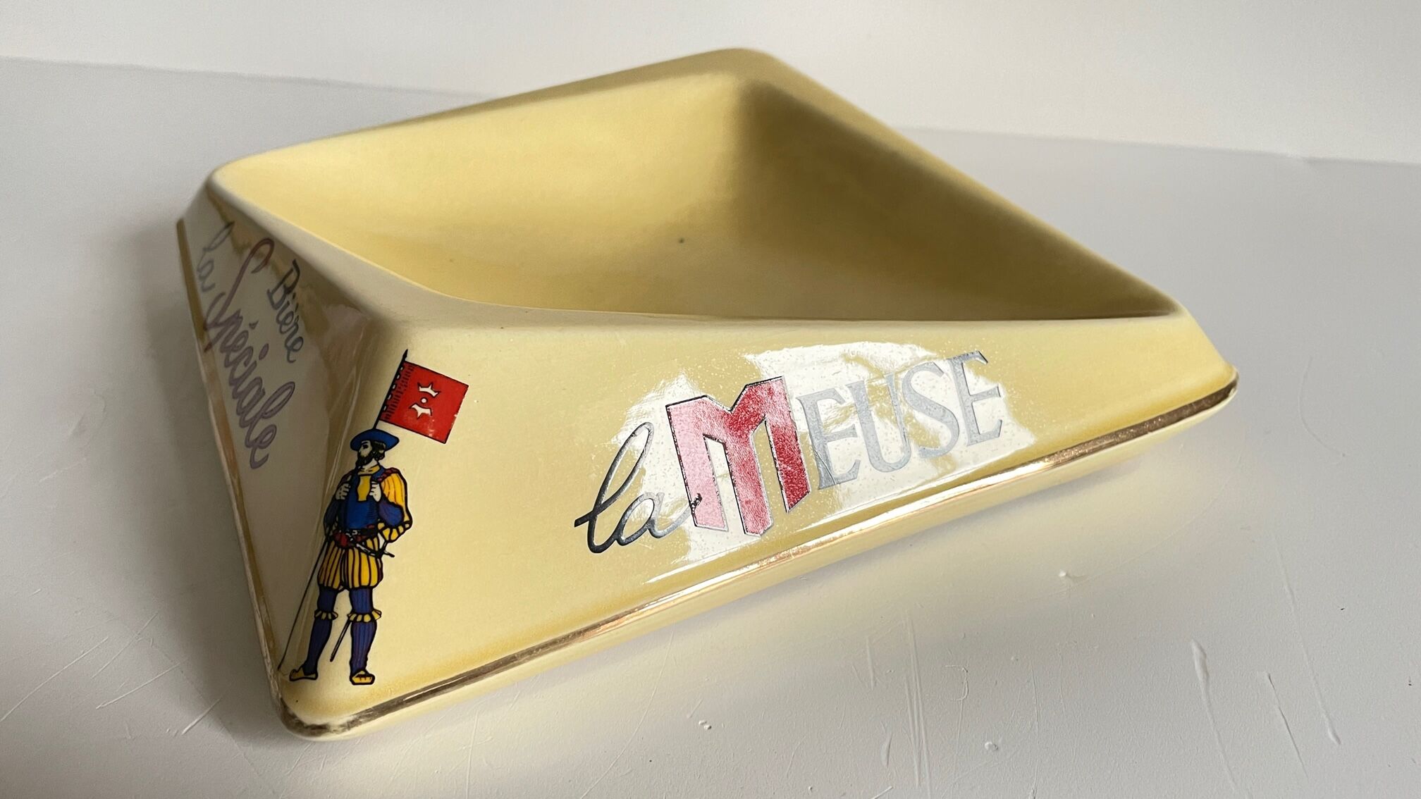 Vintage ceramic bistro ashtray