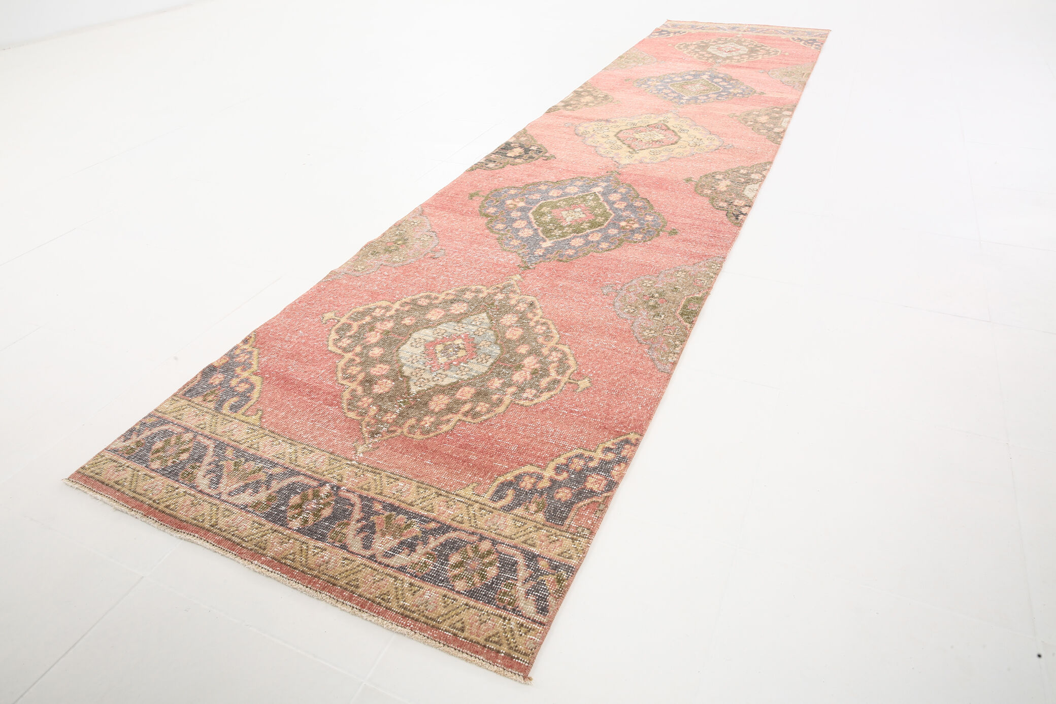 3x11 Vintage Turkish Runner Rug, 91x344Cm
