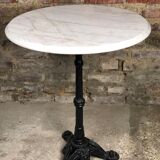 Parisian bistro table in cast iron with marble top